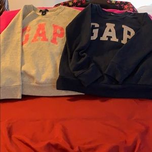 Sweatshirts 🎀Gap